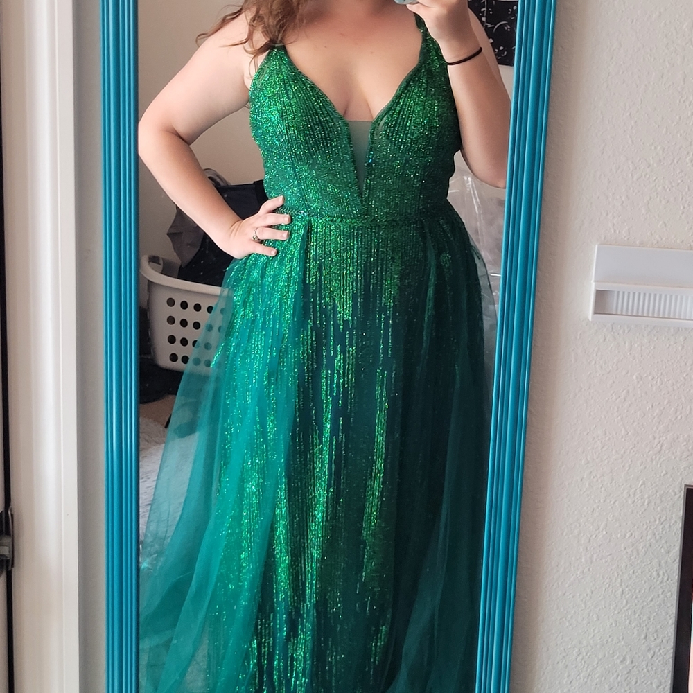 May Queen Couture Prom Dress size 14